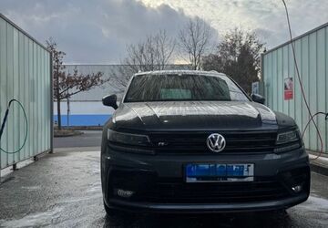 VW Tiguan 98.000 km 31.000 &euro; Leverkusen 51381