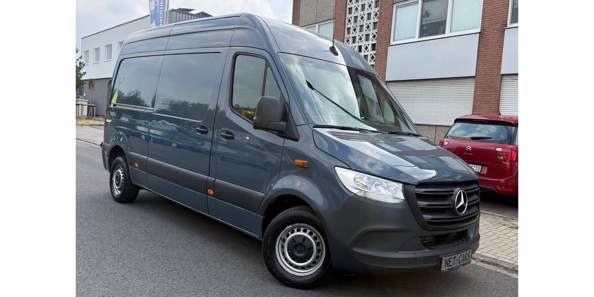 Mercedes-Benz Sprinter 139.000 km 18.750 &euro; Hilden 40721