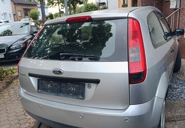 Ford Fiesta 206.000 km 750 &euro; Troisdorf 53844