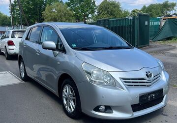 Toyota Verso 191.000 km 6.999 &euro; Köln 50739