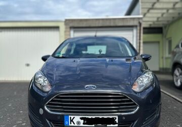 Ford Fiesta 73.000 km 4.500 &euro; Troisdorf 53840