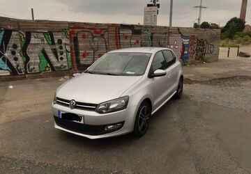 VW Polo 160.000 km 5.200 &euro; Köln 50678