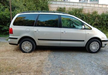 VW Sharan 230.000 km 2.990 &euro; Düsseldorf 40593