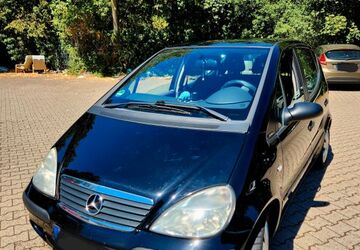 Mercedes-Benz A 140 165.000 km 1.100 &euro; Köln 51103
