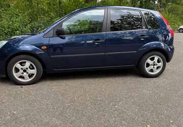 Ford Fiesta 112.200 km 1.950 &euro; Düsseldorf 40589