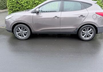 Hyundai ix35 108.000 km 9.250 &euro; Leverkusen 51373