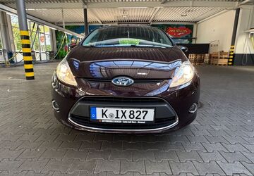 Ford Fiesta 199.000 km 2.750 &euro; Köln 50827