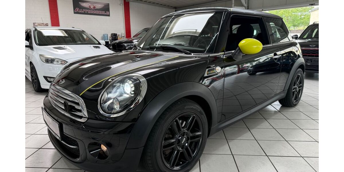 Mini Cooper D 120.000 km 6.750 &euro; Leverkusen 51371