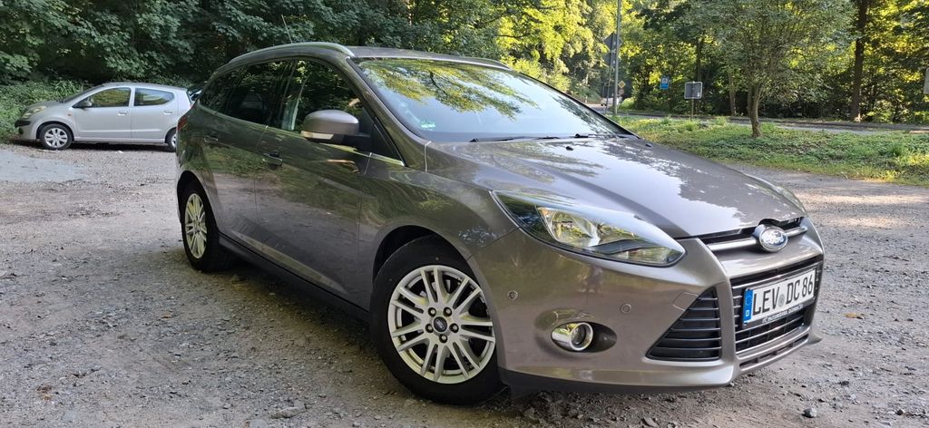 Ford Focus 183.000 km 5.600 &euro; Leverkusen 51371