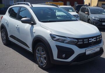 Dacia Sandero 25.800 km 13.980 &euro; Solingen 42651