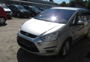 Ford S-Max 148.000 km 8.550 &euro; Leverkusen 51371