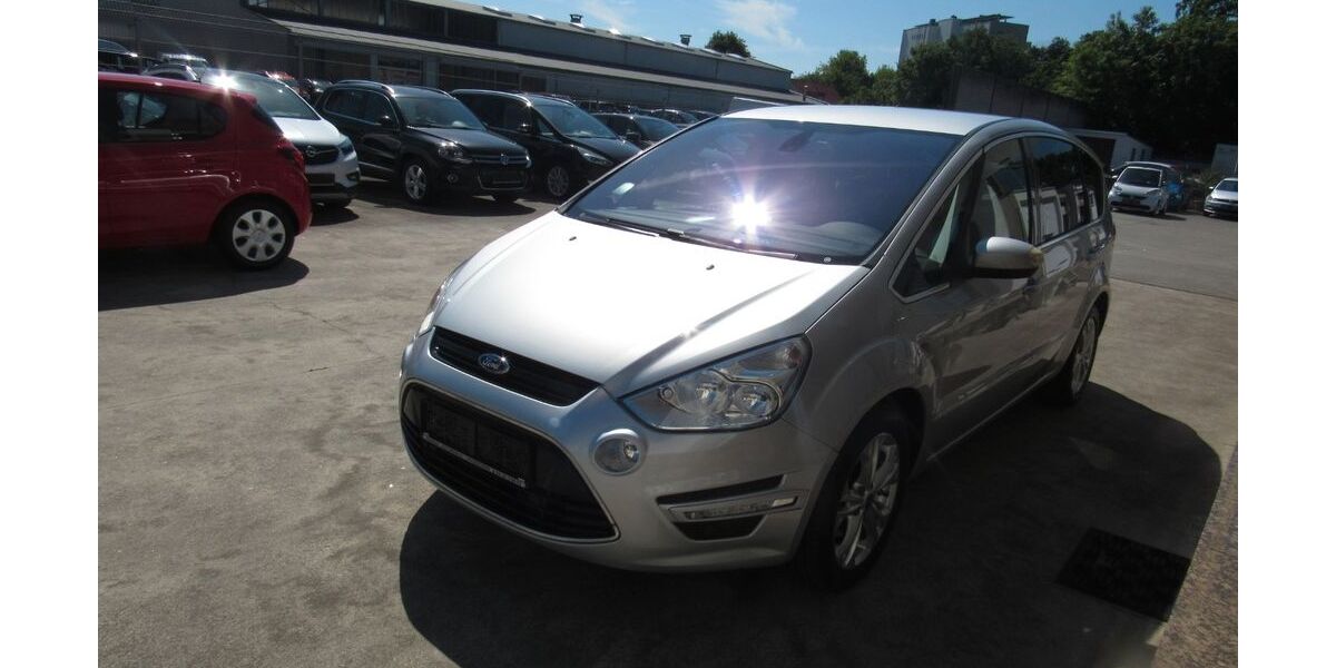 Ford S-Max 148.000 km 8.550 &euro; Leverkusen 51371