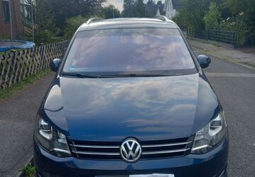VW Sharan 256.000 km 7.900 &euro; leverkusen 51375
