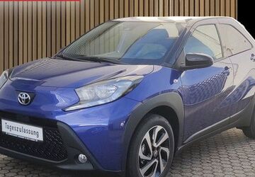 Toyota Aygo (X) 2.500 km 17.990 &euro; Leverkusen 51381