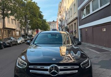 Mercedes-Benz GLC 300 29.363 km 41.500 &euro; Düsseldorf 40479
