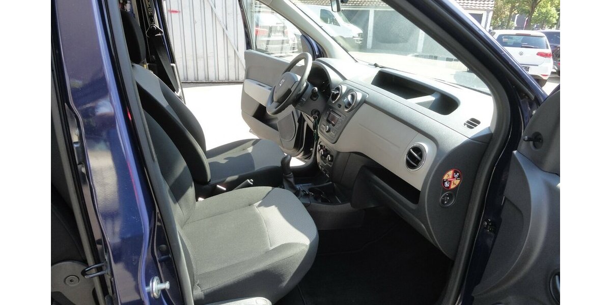Dacia Dokker Ambiance 1,5dci Rollstuhlrampe Klima 29T 29.000 km 14.999 &euro; Neuss 41462