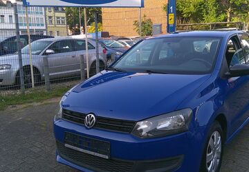 VW Polo 52.877 km 5.950 &euro; Leverkusen 51377