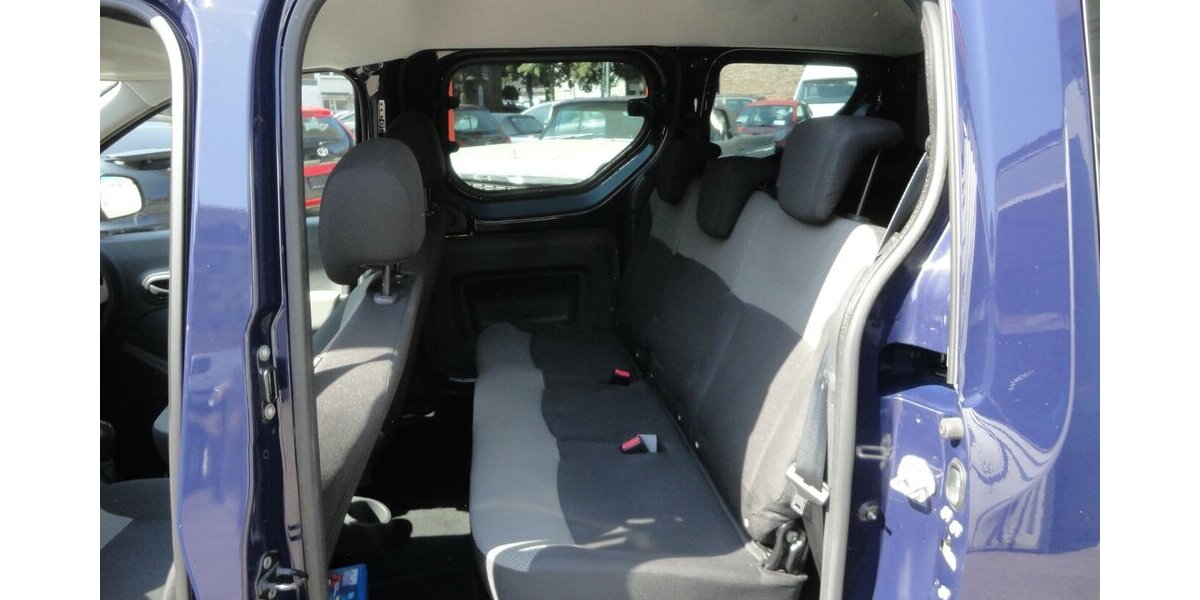 Dacia Dokker Ambiance 1,5dci Rollstuhlrampe Klima 29T 29.000 km 14.999 &euro; Neuss 41462