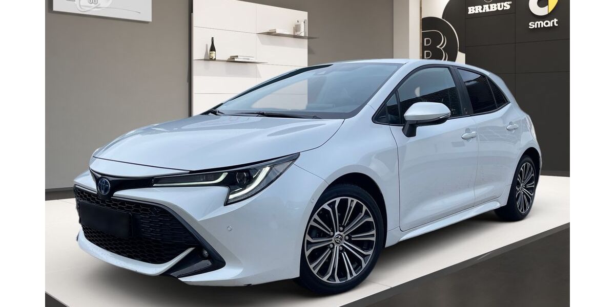 Toyota Corolla 18.722 km 23.988 &euro; Köln 51069