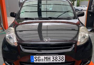Daihatsu Sirion 130.000 km 2.800 &euro; Solingen 42719